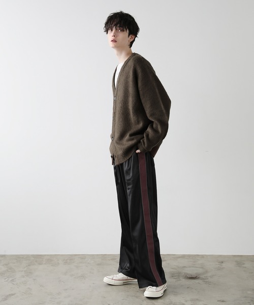 ASTRONOMY（アストロノミー）の「ビックシルエットモヘアライクカーディガン　アーガイル/グラデーション/チェック/フラワー（カーディガン/ボレロ・メンズ・ブラック/ブラウン系/グレー系/チャコール/ブラック系/ブルー系/マスタード/ブラウン・S/M/L）」の16枚目の写真