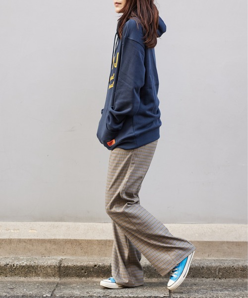 UNIVERSAL OVERALL（ユニバーサルオーバーオール）の「スウェットフーディー【SWEAT HOODIE_WINDYJr】（パーカー・レディース・ブラック/ヘザーグレー/ダークネイビー・M/L/S）」の6枚目の写真