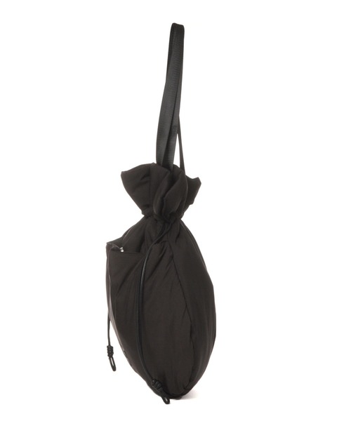 HEREIAM（ヘレイアム）の「【HEREIAM】パディングトートBAG（トートバッグ・レディース・ナチュラル/ブラック・FREE）」の3枚目の写真