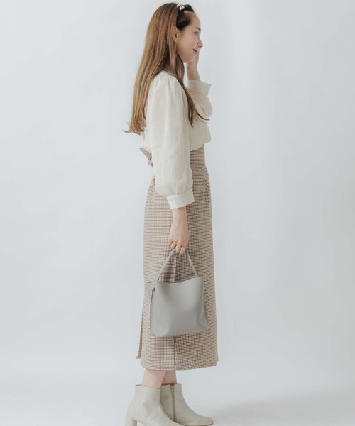 flower（フラワー）の「グロッシアーリボンブラウス2（シャツ/ブラウス・レディース・アイボリー/ブラウン/グレー・FREE）」の13枚目の写真