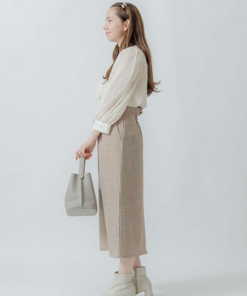 flower（フラワー）の「グロッシアーリボンブラウス2（シャツ/ブラウス・レディース・アイボリー/ブラウン/グレー・FREE）」の22枚目の写真