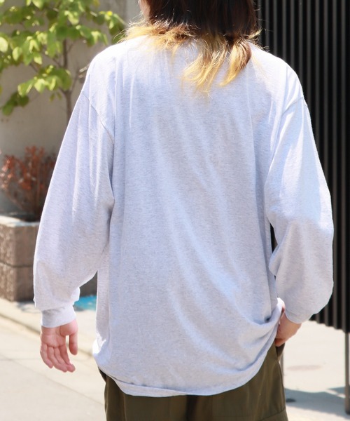 JERZEES（ジャージーズ）の「JERZEES/ジャージーズ DRI-POWER 5.4oz ロングスリーブシャツ クルーネック ロンT ビッグシルエットカットソー 無地T 長袖Tシャツ（Tシャツ/カットソー・メンズ・ネイビー/ホワイト/ブラック/グレイッシュベージュ/ダークグリーン/アッシュグレー・L/M/XL/S）」の10枚目の写真