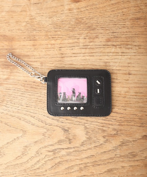 BIRTHDAY BAR（バースデイバー）の「レトロTV パスケース（パスケース・レディース・シルバー/ブラック/ピンク・フリー）」の4枚目の写真