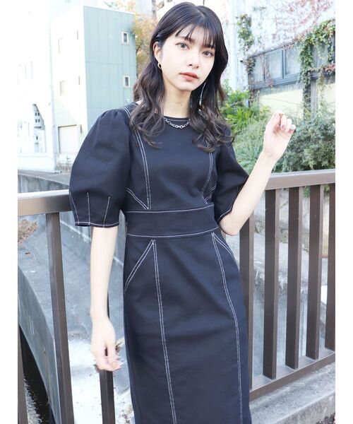 MURUA（ムルーア）の「ギャザースリーブステッチワンピース（ワンピース・レディース・ブラック/カーキ/インディゴブルー・1/2）」の17枚目の写真