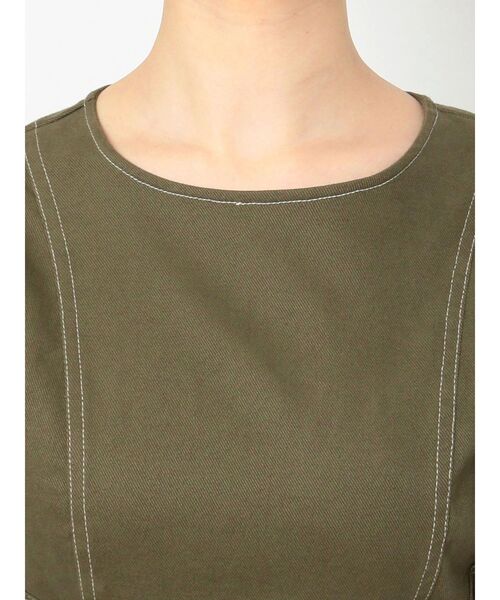 MURUA（ムルーア）の「ギャザースリーブステッチワンピース（ワンピース・レディース・ブラック/カーキ/インディゴブルー・1/2）」の5枚目の写真