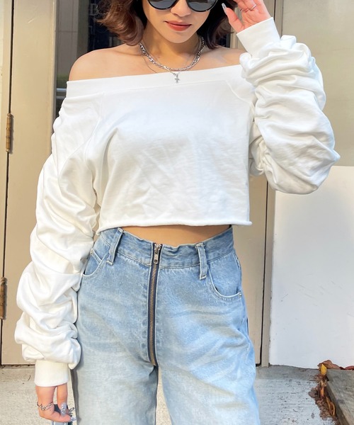 SPIRALGIRL（スパイラルガール）の「袖ギャザーオフショルトップス（Tシャツ/カットソー・レディース・ブラック/ブルー/ホワイト・FREE）」の17枚目の写真