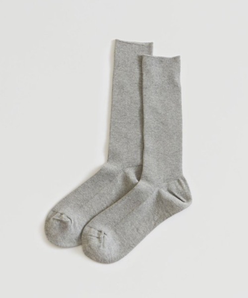 THE SHINZONE(ザ シンゾーン)の「THE SHINZONE MILITARY SOCKS 23SMSIT01(ソックス/靴下・レディース・グレー/カーキ/オレンジ/ホワイト・FREE)」の1枚目の写真
