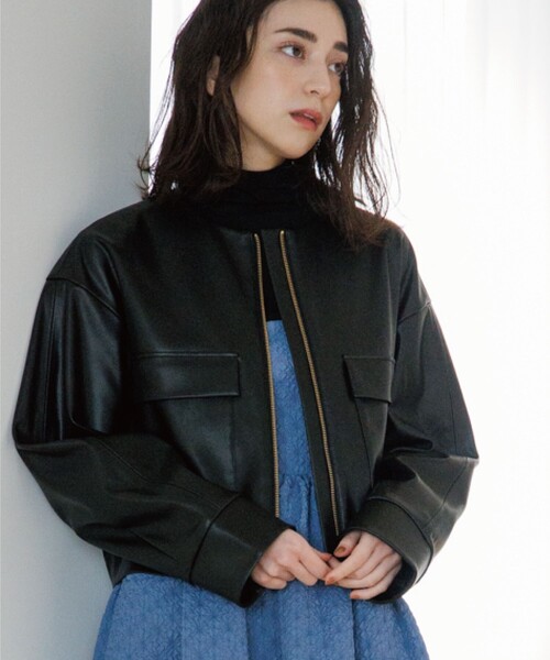 OPAQUE.CLIP（オペークドットクリップ）の「◆ソフトフェイクレザーノーカラージャケット（ブルゾン・レディース・ブラック/ライトグレー・38）」の8枚目の写真
