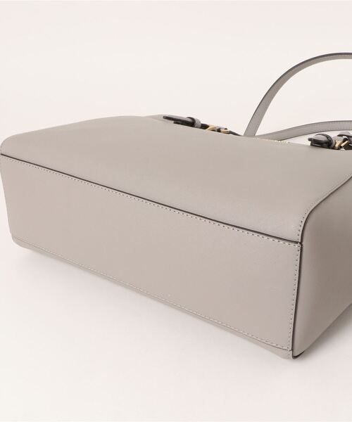 MICHAEL KORS（マイケルコース）の「CHARLOTTE LG 3IN1 トート（トートバッグ・レディース・グレー系・FREE）」の3枚目の写真