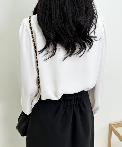 INGNI（イング）の「パールピン付トロミボウタイ／ブラウス（シャツ/ブラウス・レディース・オフホワイト/ピンク/ブルー/ホワイト系6/ホワイト×ブラック・M）」の20枚目の写真