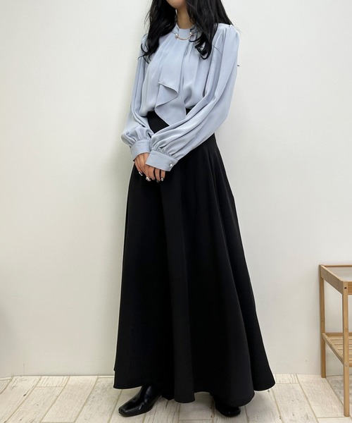 INGNI（イング）の「パールピン付トロミボウタイ／ブラウス（シャツ/ブラウス・レディース・オフホワイト/ピンク/ブルー/ホワイト系6/ホワイト×ブラック・M）」の19枚目の写真