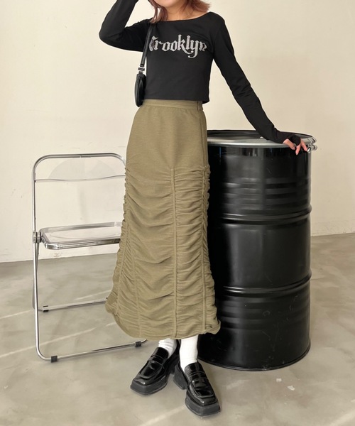 SHAGGIE(シャギー)の「ギャザーシャーリングスリットナロースカート(スカート・レディース・ブラック/カーキ・SMALL/MEDIUM)」の8枚目の写真