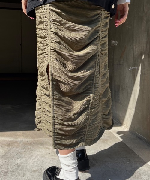 SHAGGIE(シャギー)の「ギャザーシャーリングスリットナロースカート(スカート・レディース・ブラック/カーキ・SMALL/MEDIUM)」の17枚目の写真