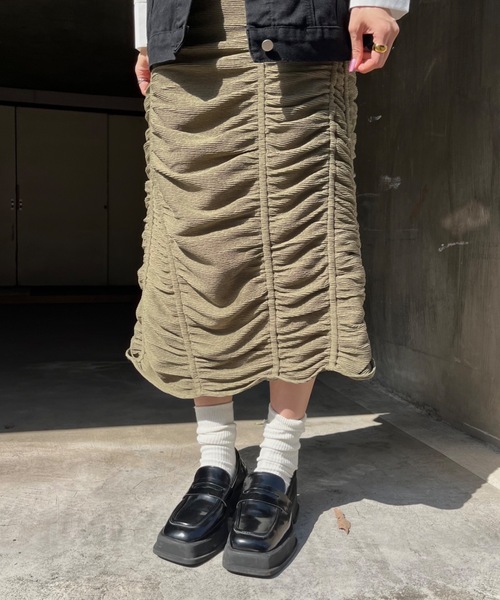 SHAGGIE(シャギー)の「ギャザーシャーリングスリットナロースカート(スカート・レディース・ブラック/カーキ・SMALL/MEDIUM)」の16枚目の写真
