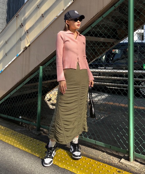 SHAGGIE(シャギー)の「ギャザーシャーリングスリットナロースカート(スカート・レディース・ブラック/カーキ・SMALL/MEDIUM)」の19枚目の写真
