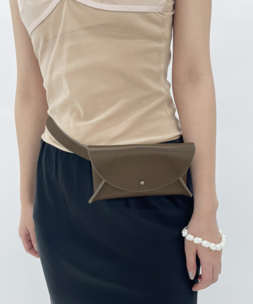 美品 MANUELA マヌエラ BELT バッグ レザー ウエストポーチ 別注】＜MANUELA for conte＞ BELT バッグ（ボディバッグ/ウエスト