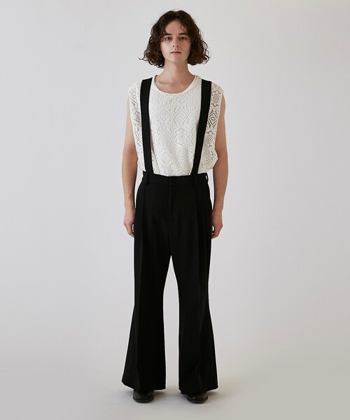 tk.TAKEO KIKUCHI（ティーケータケオキクチ）の「◆サスペンダー付きバギーフレアパンツ（その他パンツ・メンズ・アイボリー/ブラック・03/02）」の4枚目の写真