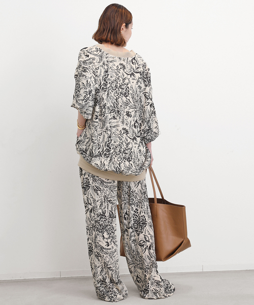 GOLDEN GOOSE（ゴールデングース）の「*【GOLDEN GOOSE / ゴールデングース】 PRINT JOGGING パンツ（その他パンツ・レディース・アイボリー・40）」の2枚目の写真