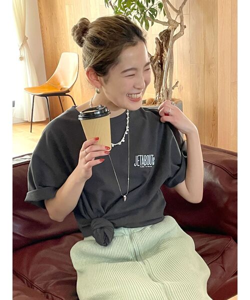 Ungrid（アングリッド）の「JETABOUTS ロゴTee（Tシャツ/カットソー・レディース・ブルー/チャコールグレー/オフホワイト/ピンク・FREE）」の16枚目の写真