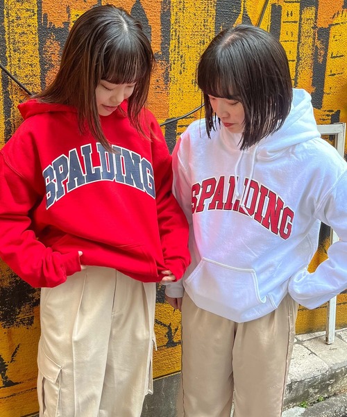 SPALDING(スポルディング)の「【 SPALDING / スポルディング 】カレッジ アーチ ロゴ フーディー LOGO HOODIE(パーカー・メンズ・ホワイト/ブラック/レッド・X-LARGE/LARGE/MEDIUM/SMALL)」の15枚目の写真