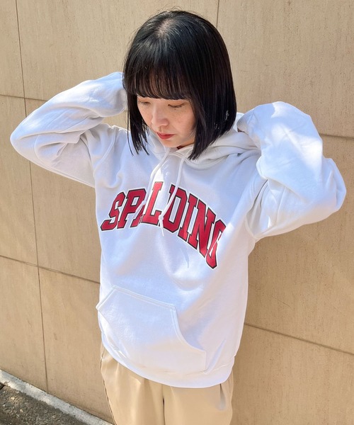 SPALDING(スポルディング)の「【 SPALDING / スポルディング 】カレッジ アーチ ロゴ フーディー LOGO HOODIE(パーカー・メンズ・ホワイト/ブラック/レッド・X-LARGE/LARGE/MEDIUM/SMALL)」の13枚目の写真