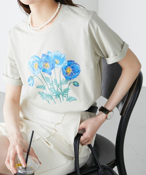 フラワーモチーフプリント 半袖Tシャツ（Tシャツ/カットソー