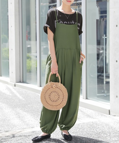 osharewalker（オシャレウォーカー）の「【廃盤】『ジョガーサロペット』（ラッシュガード・レディース・カーキ/ブラック・1/2）」の10枚目の写真