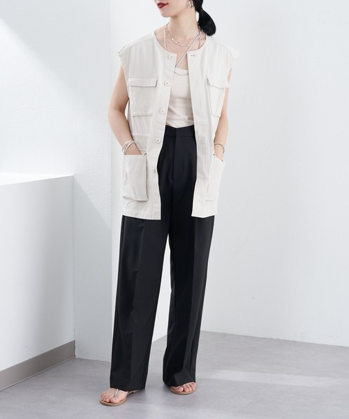 SHENERY（シーナリー）の「カーブウエストタックパンツ（その他パンツ・レディース・ブラック/グレー・36/38）」の7枚目の写真