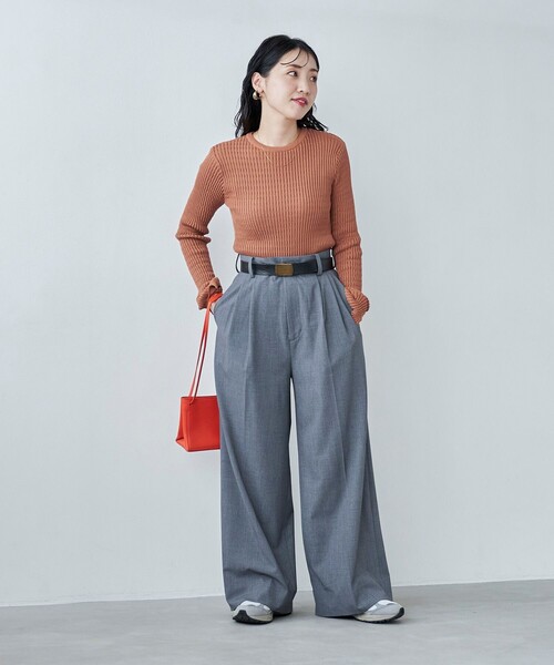 FREAK'S STORE（フリークスストア）の「限定展開　ソリッドカラー タックリブ ニットプルオーバー（ニット/セーター・レディース・ブラック/グリーン/ピンク/モカ/オレンジ/ブルー/ナチュラル/グレー/イエロー・ﾌﾘ-）」の17枚目の写真