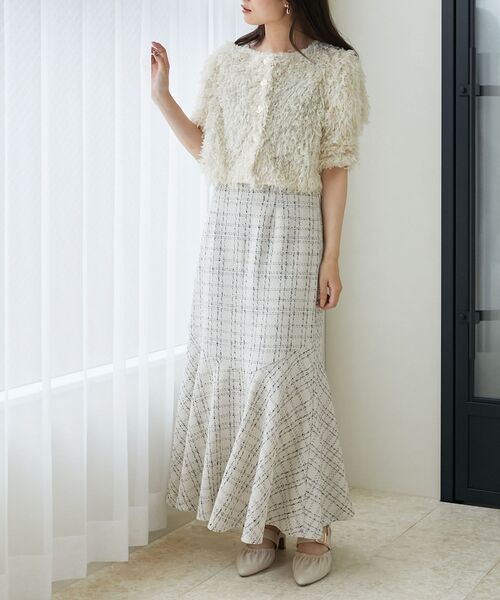 MAJESTIC LEGON（マジェスティックレゴン）の「フサフサプードルトップス（Tシャツ/カットソー・レディース・ライトグレー/アイボリー/グレイッシュベージュ・MEDIUM）」の11枚目の写真