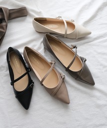 AmiAmi（アミアミ）の「メリージェーンポインテッドトゥパンプス（パンプス・レディース）」