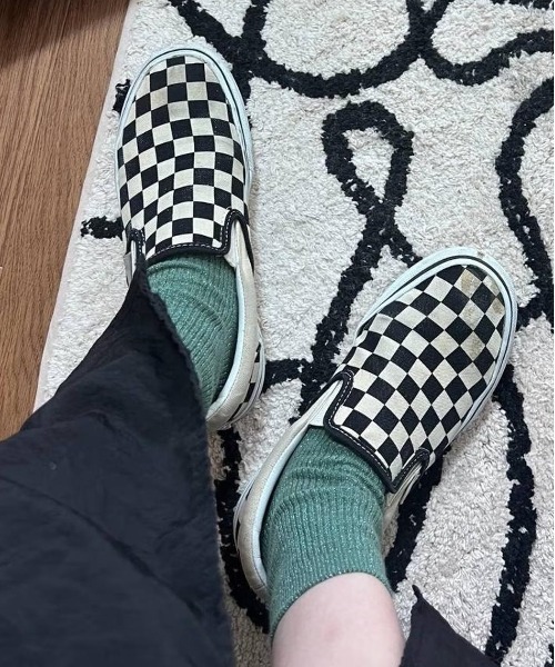 LAKOLE（ラコレ）の「リブラメクルーソックス / 970283（ソックス/靴下・レディース・ライトグレー/ライトグリーン/ブラック/サンドグレー/ホワイト/イエロー/チャコール/ブラウン/グリーン/スカイブルー/セージグリーン/グレー/ボルドー/ブルー/マスタード・FREE）」の8枚目の写真