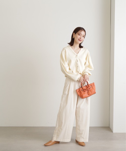 N.(N. Natural Beauty Basic)(エヌエヌナチュラルビューティーベーシック)の「◆ツイストリブカーディガン(カーディガン/ボレロ・レディース・オフホワイト/ブルー/ブラウン・MEDIUM)」の6枚目の写真