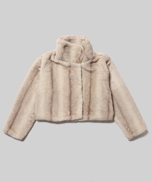 AO2(アオズ)の「Faux fur jucket / フェイクファージャケット コート(ブルゾン・レディース・アイボリー/キャメル・FREE)」の8枚目の写真