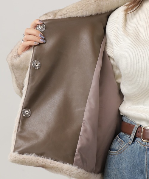AO2(アオズ)の「Faux fur jucket / フェイクファージャケット コート(ブルゾン・レディース・アイボリー/キャメル・FREE)」の14枚目の写真