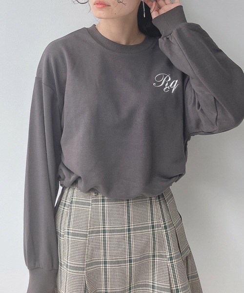 AS KNOW AS plus（アズノゥアズプラス）の「☆胸ロゴ刺繍と裾ドロストショートプルオーバー（Tシャツ/カットソー・レディース・ブラウン/オフホワイト/チャコールグレー・FREE）」の9枚目の写真