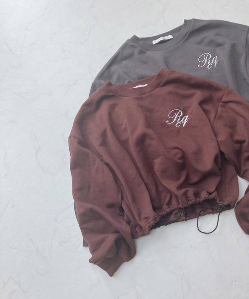 AS KNOW AS plus（アズノゥアズプラス）の「☆胸ロゴ刺繍と裾ドロストショートプルオーバー（Tシャツ/カットソー・レディース・ブラウン/オフホワイト/チャコールグレー・FREE）」の15枚目の写真