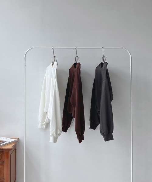 AS KNOW AS plus（アズノゥアズプラス）の「☆胸ロゴ刺繍と裾ドロストショートプルオーバー（Tシャツ/カットソー・レディース・ブラウン/オフホワイト/チャコールグレー・FREE）」の21枚目の写真