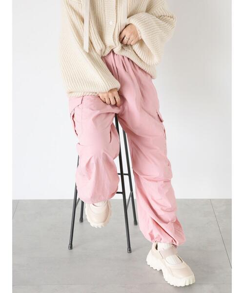 ehka sopo（エヘカソポ）の「ナイロンカーゴパンツ（カーゴパンツ・レディース・カーキ/ピンク/ブラック・F）」の3枚目の写真