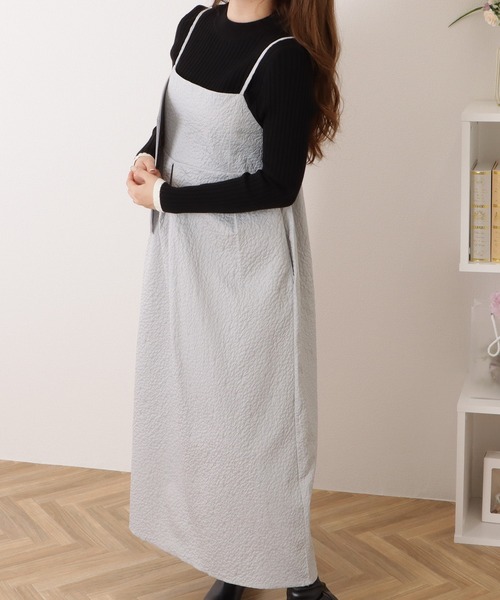 Lace Ladies(レースレディース)の「ふくれジャガード タック入り キャミソール ロング ワンピース(ジャンパースカート・レディース・グレー/ブラック/ブラウン/ネイビー・M/XL)」の14枚目の写真