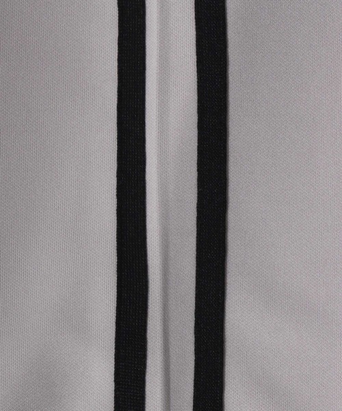 Salong hameu（サロン ハミュー）の「ワンポイントロゴ刺繍 サイドラインジャージ トラックジャケット レディース（ジャージ・レディース・グレー/アイボリー/ブラック・M/L）」の18枚目の写真