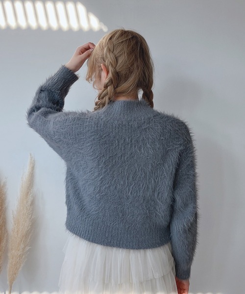 AS KNOW AS plus（アズノゥアズプラス）の「☆パール付き フェザーヤーン シャギー ニットプルオーバー（ニット/セーター・レディース・グレー/ピンクベージュ/アイボリー・FREE）」の19枚目の写真