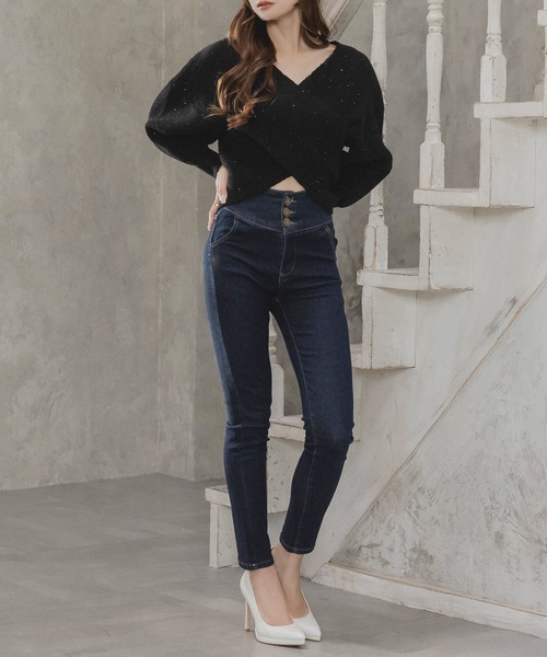 Julia Boutique(ジュリアブティック)の「スパングルカシュクールニットトップス/23603(ニット/セーター・レディース・ブラック/ホワイト/ネイビー・ONE)」の9枚目の写真