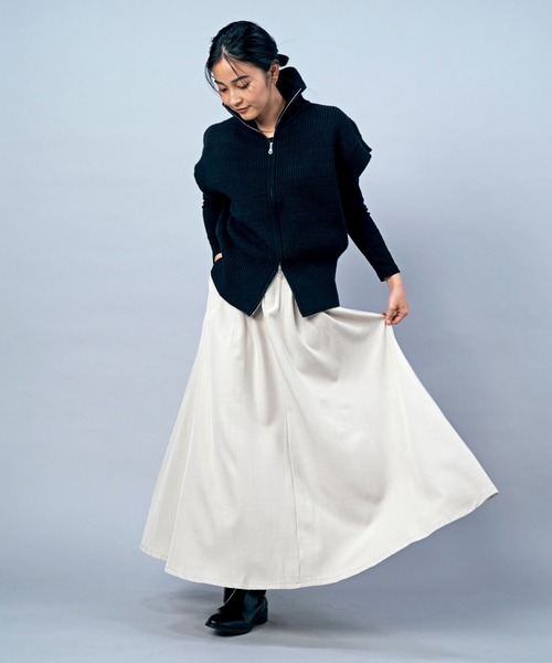 LIENCOEUR（リアンクール）の「ワイドボリュームロングスカート（スカート・レディース・ブラック/グレー/アイボリー・SMALL/MEDIUM）」の7枚目の写真