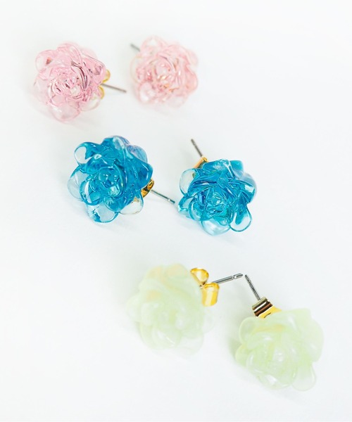 Casselini（キャセリーニ）の「Casselini(キャセリーニ)ローズピアス（ピアス（両耳用）・レディース・ホワイト/ピンク/ブルー/クリア・FREE）」の8枚目の写真
