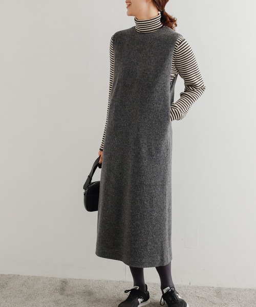 URBAN RESEARCH DOORS（アーバンリサーチドアーズ）の「ウール混カットジャンパースカート（ワンピース・レディース・ライトベージュ/ブラック/グレー・MEDIUM）」の4枚目の写真