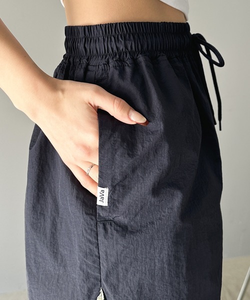 《Javaジャバコラボ》ストリートなワイド感。パイピングライン使いストリングナイロンパンツ
