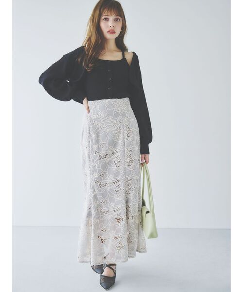 dazzlin（ダズリン）の「レースカラーナロースカート（スカート・レディース・オフホワイト/パープル/グレー・MEDIUM/SMALL）」の5枚目の写真