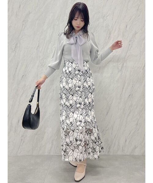 dazzlin（ダズリン）の「レースカラーナロースカート（スカート・レディース・オフホワイト/パープル/グレー・MEDIUM/SMALL）」の7枚目の写真