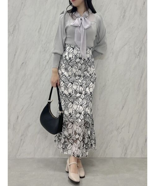 dazzlin（ダズリン）の「レースカラーナロースカート（スカート・レディース・オフホワイト/パープル/グレー・MEDIUM/SMALL）」の8枚目の写真